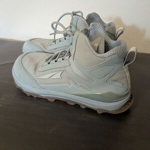 Altra Women's Lone Peak Hiker Mid in Ice Flow Blue